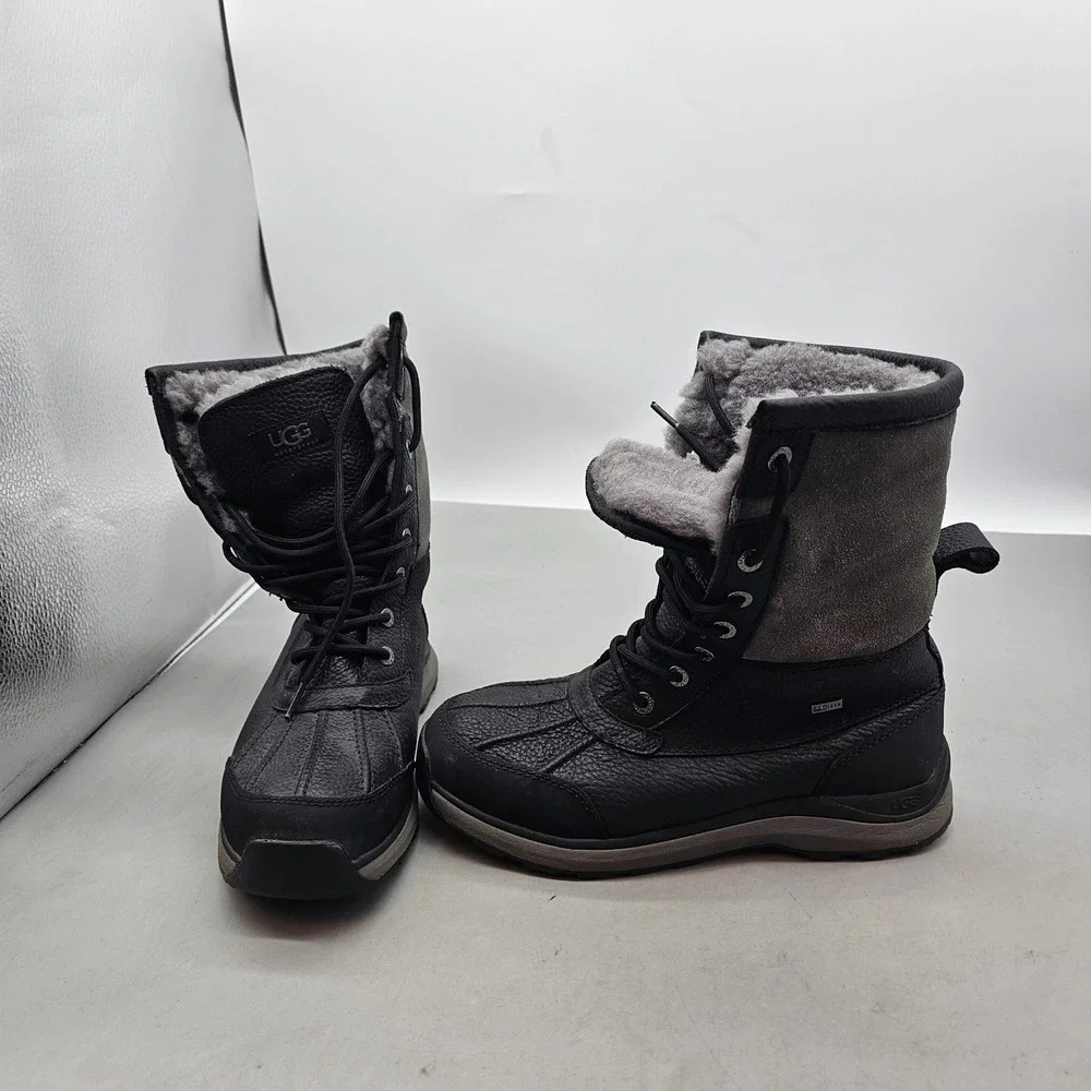 UGG Adirondack III sz 8 Waterproof Boots Black Grey Leather Suede Winter Boots